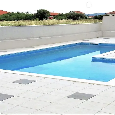 Marija * トロギール